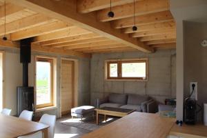 Chalets chalet montagne la lupina : photos des chambres