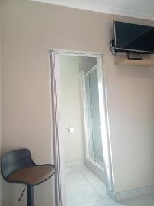 Private Room 2 Mahikeng