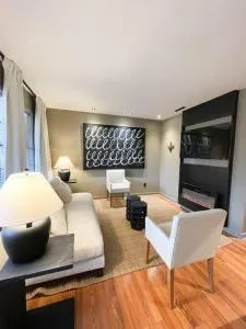 Luxury Warehouse District Condo - Durham