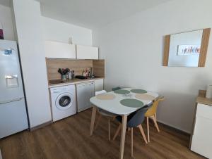 T3 climatisé avec piscine et vue sur mer