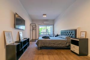 Soho Park by Debarrio Aparts