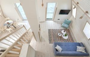 2 Bedroom Gorgeous Apartment In Tlen