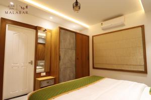 LUXIE INN MALABAR