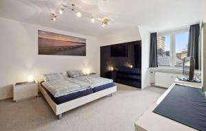 2 Bedroom Nice Apartment In Bremerhaven