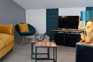 Appartements M48 *Marquer* T2 atypique Cranves-Sales : photos des chambres