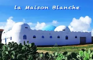 la maison blanche du lac - Bambilor