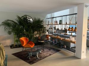 Chambre avec terrasse vue sur piscine