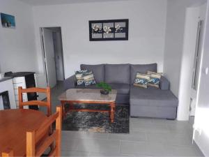 Location dune maison traditionnel dans un village