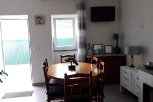 Location dune maison traditionnel dans un village