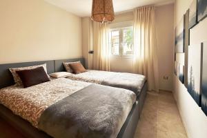 BT Balzekas tennis Residencial Duquesa holiday vibes