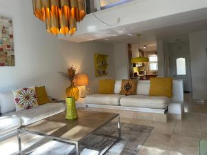 Private Villa in Quinta da Marinha with golf view!