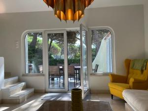Private Villa in Quinta da Marinha with golf view!