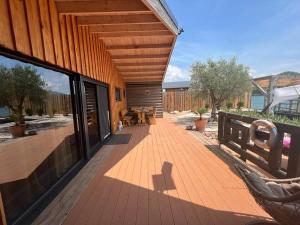 Jack und Benny Insel Bojana