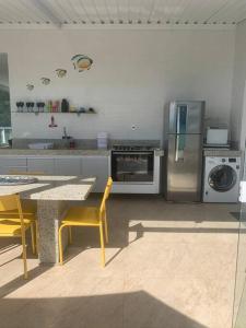 Cobertura Mar c piscina particular frente pro mar