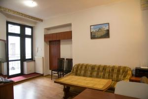 Kompleksowo wyposażony apartament w centrum