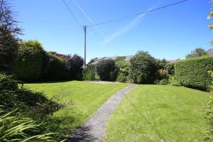 Lovely family holiday home near Benllech Beach