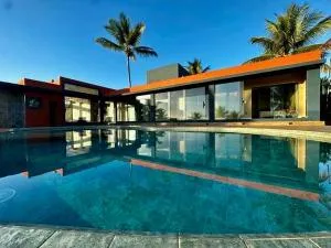 La Maison Loosaï -Σlégance-avec TV sans Alcool - Taboquinhas