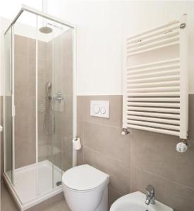 affitti ONLY SLEEP bagno privato