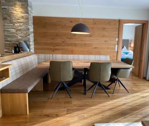 Biancas Luxury Apartment close Ischgl Spa & Pool ganze Ferienwohnung