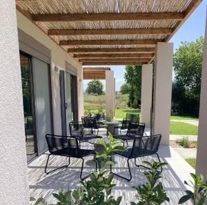 Pnoe Eco Residences - Petroúlai