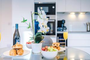 Sterling Suite, Stylish Stay, High-Speed Wi-Fi, Central Location