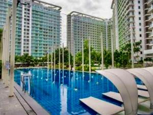 Azure Urban Resort Condo in Parañaque