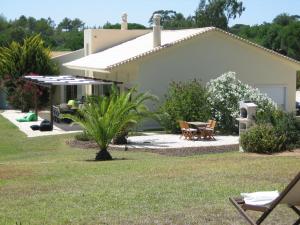 GARBE - Private Villa,Total Privacy, Infinity Swimming Pool, Close to Beaches