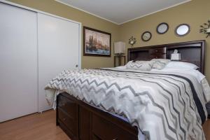 C19 Conscious, QUIET, ADULT Lake View Rental