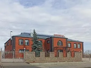 Erazank Hotel - Dzorakap