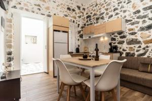 City stone houses kalymnos 2 - 3hvězdičkové hotely ve městě Kalymnos