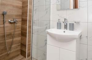 City stone houses kalymnos 2