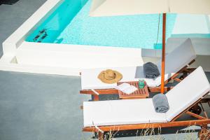 Veneston Suites, Kapari