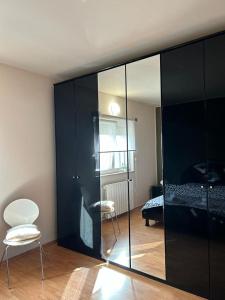 Lovely apartment overlooking the sea - MORE