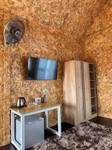 Luxe Nan Terrace View King Room