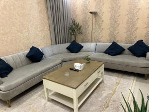 شقة غرفتين نوم وصالة النرجس 8