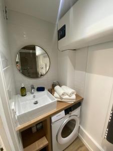 Ty Guenhaël petite maisonnette avec extérieur intra-muros proche port de Vannes