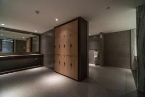 Luxury & Bright 2BR Chianti Tower Mall Access