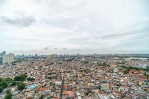 Luxury & Bright 2BR Chianti Tower Mall Access