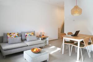 Lindas Convent Garden Home 1