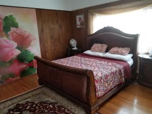 Fully renovated 4 bd with 2 master suits, 3 bth home in centralized location