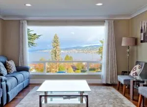 Mid-Century Seattle Home w/ Lakefront Views! - Rainier Beach