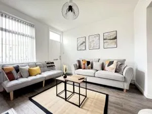Stylish home in York - Free Wifi & Parking - Close to Racecourse & City Centre - 比尔伯勒