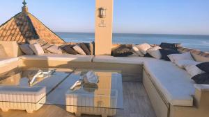 Ático de lujo encima del mar