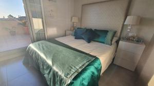 Ático de lujo encima del mar