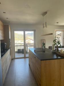 Wunderschönes 4 Zimmer Apartment mit Seeblick