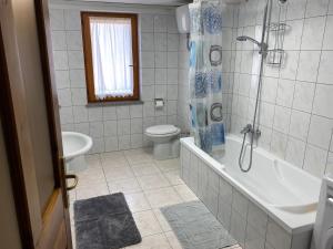 Appartamento con giardino e parcheggio privato Musci