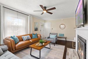 Charming Home in Speedway