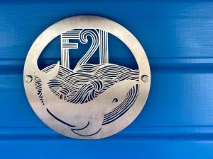 The Beach Hut. St Ives Bay, 5min walk to beach.