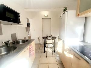 B&B / Chambres d'hotes Hotes'Octon : Chambre Lit Queen-Size 