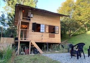 Cabaña con Jacuzzi privadoBBQ y Chimenea ecológica